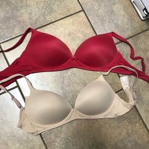 Victoria’s Secret 38C soft no wire T-shirt bras